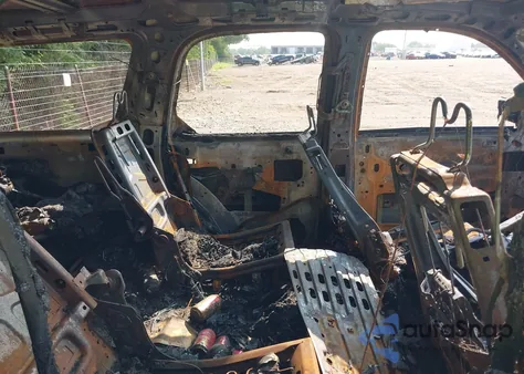 2013 Cadillac Escalade Luxury z USA, uszkodzony, nr VIN 1GYS4BEF7DR252152